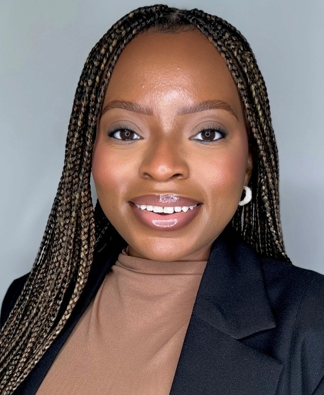 Portrait photo of Francesca Shaw