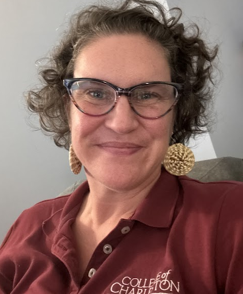 Portrait photo of Sarah Nicksa