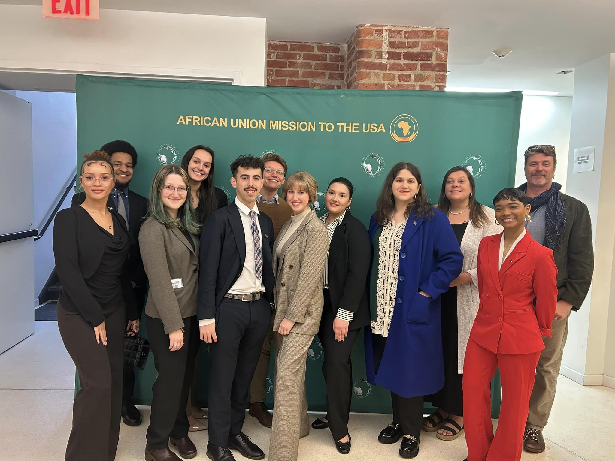 Model AU Students Visit the AU Mission in DC