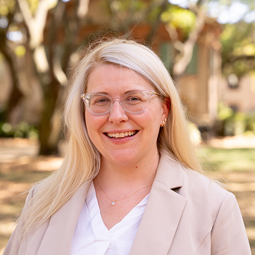 Professional photo of Margaret Keneman