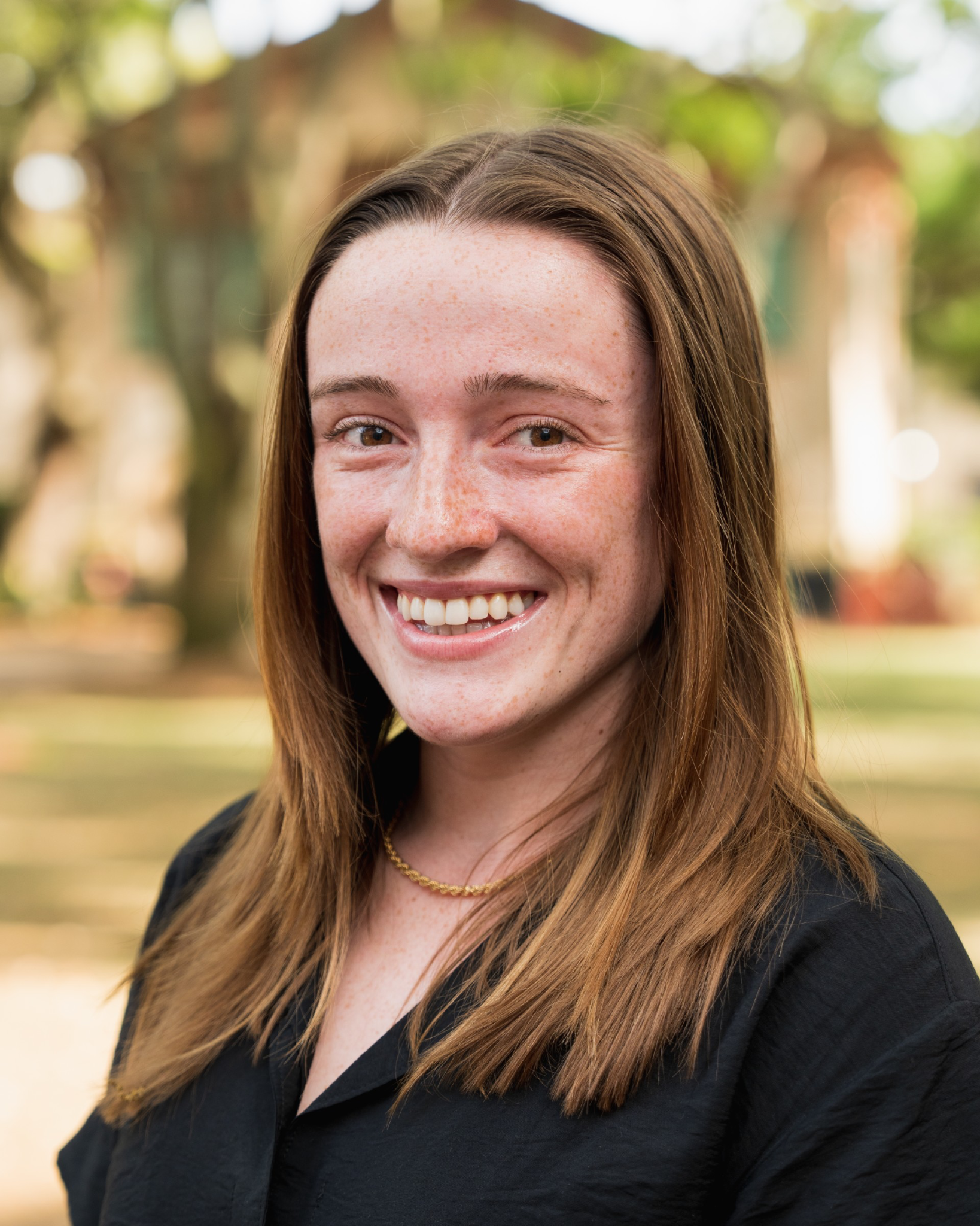 Professional photo of French minor Sophia Mucci.