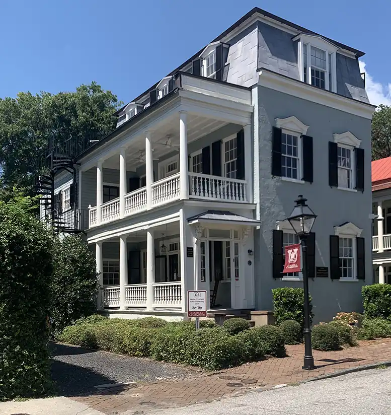 Streetview photograph of 9 Glebe Street, Charleston, SC 29401