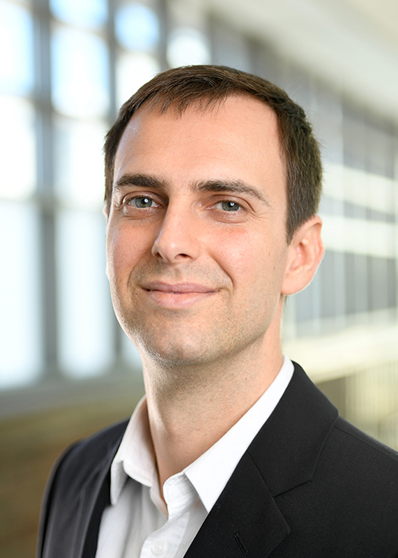 Photo of Daniel Guttentag, Ph.D.