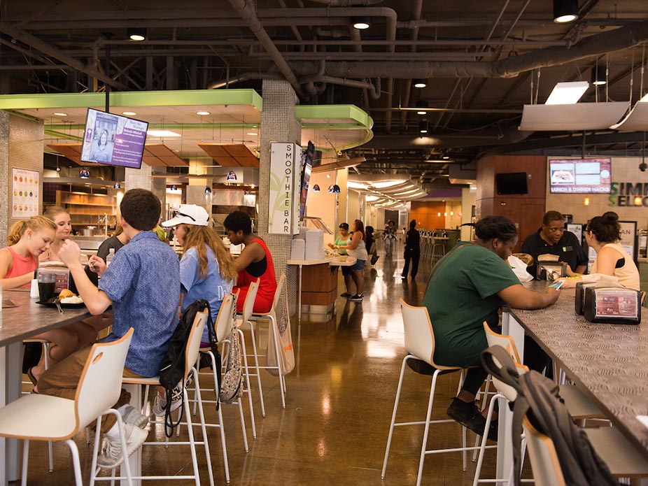 College of Charleston students eat in Liberty St. Fresh Food Company. 
